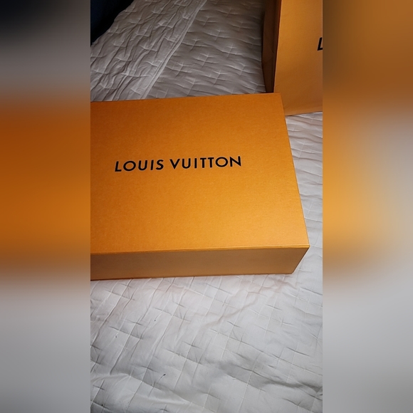 *SOLD* Beautiful Brand New Louis Vuitton Monogram Tote Bag mm Cerise Two Way Bag - Picture 9 of 11